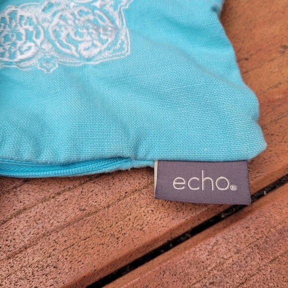 2 Echo Design & 1 Pottery Barn Turquoise White Embroidered Pillow Covers Lot - Picture 4 of 11